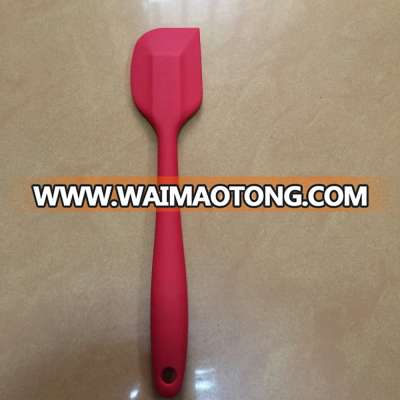 Best quality red silicone spatulas with food grade bakeware for children